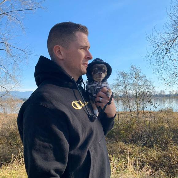 Meet your Posher, Erik - Picture 1 of 1